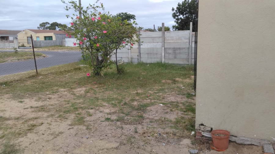 2 Bedroom Property for Sale in Devon Park Village Western Cape